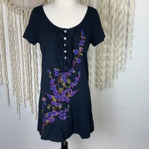 Johnny Was Black Tunic Short Sleeve with Embroidery Size M